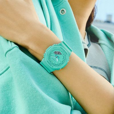 Дамски часовник Casio G-Shock - GMA-P2100-2AER