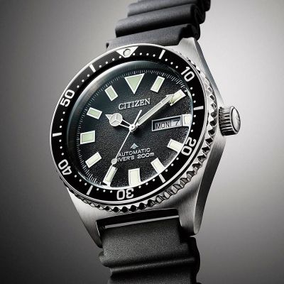 Мъжки часовник Citizen Automatic Diver Challenge - NY0120-01EE