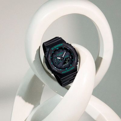 Дамски часовник Casio G-Shock - GMA-S2100GA-1AER