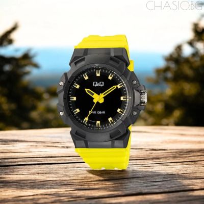 Мъжки аналогов часовник Q&Q - V40A-003VY-LIQ